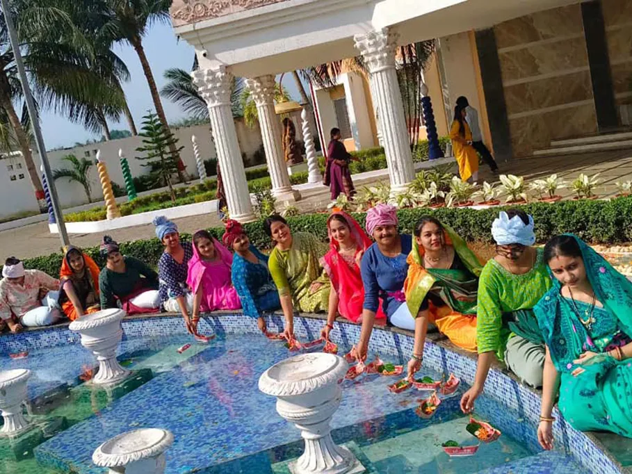 kartika-purnima-celebration